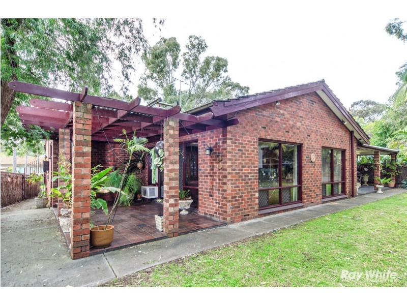 24 Vynland Drive, Flagstaff Hill SA 5159