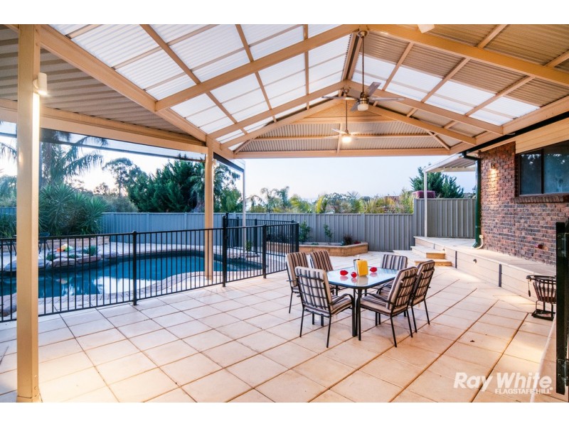 1 Cooinda Avenue, Flagstaff Hill SA 5159