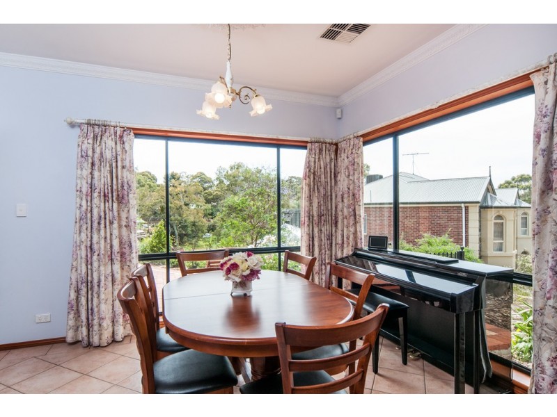 40 Sturt Approach, Flagstaff Hill SA 5159