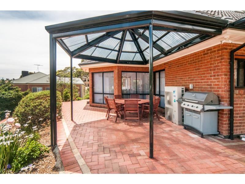 40 Sturt Approach, Flagstaff Hill SA 5159