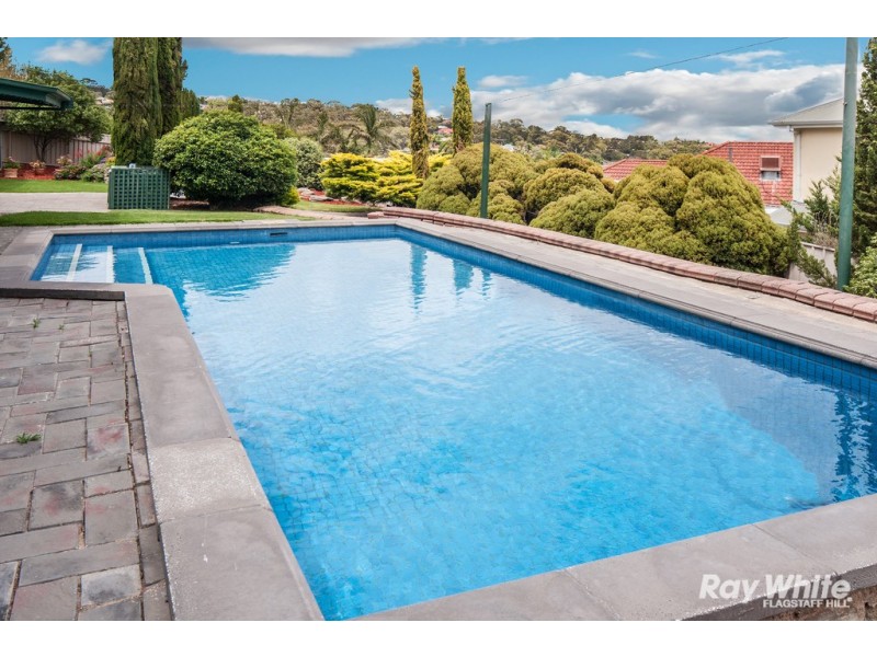 7 Willow Way, Aberfoyle Park SA 5159