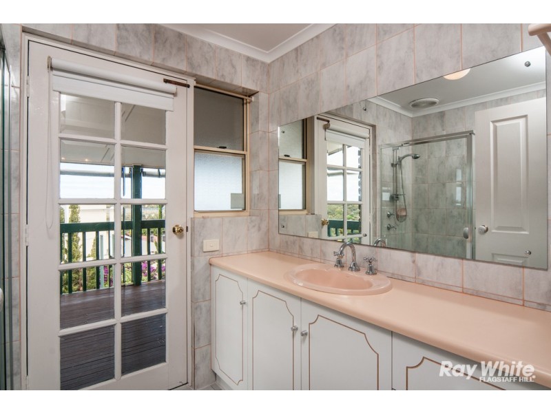 7 Willow Way, Aberfoyle Park SA 5159