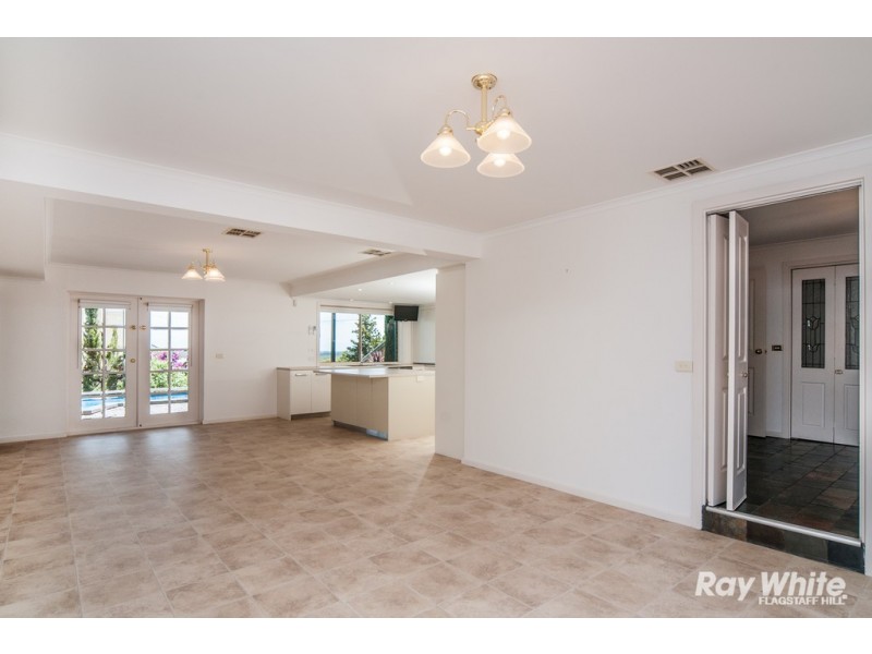 7 Willow Way, Aberfoyle Park SA 5159