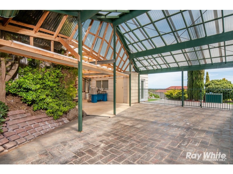 7 Willow Way, Aberfoyle Park SA 5159