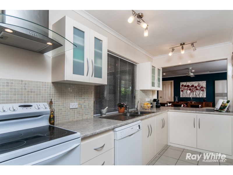 31 Glenhuntly Drive, Flagstaff Hill SA 5159