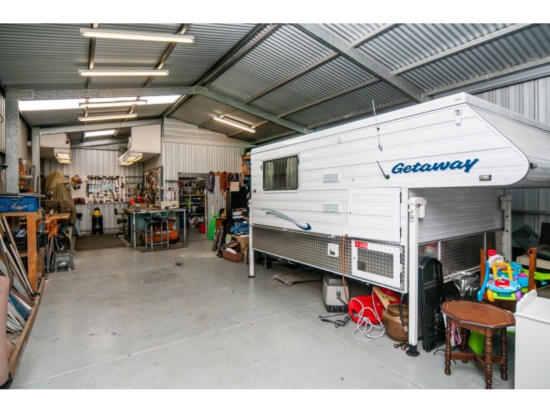 2 McLaren Flat Road, Kangarilla SA 5157