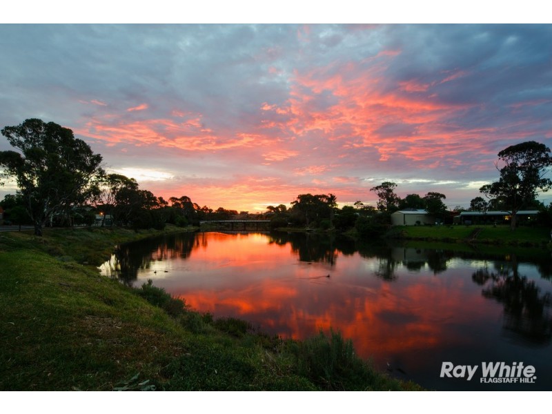 28 Hall Crescent, Old Noarlunga SA 5168