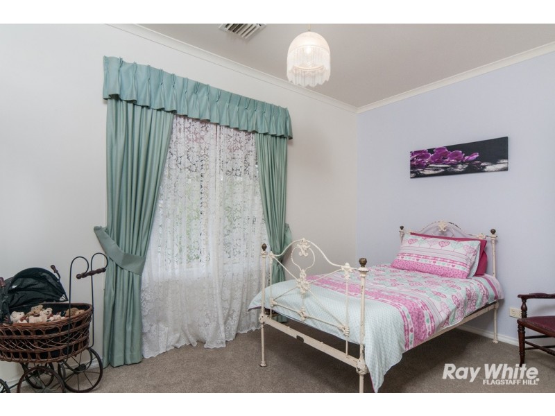 6 Lorikeet Grove, Flagstaff Hill SA 5159