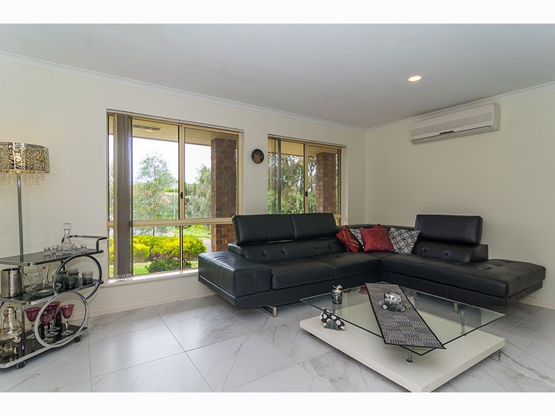 57 Emerald Street, Flagstaff Hill SA 5159