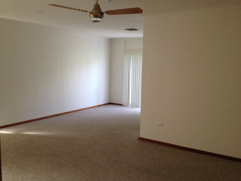 9 Holmes Court, Flagstaff Hill SA 5159