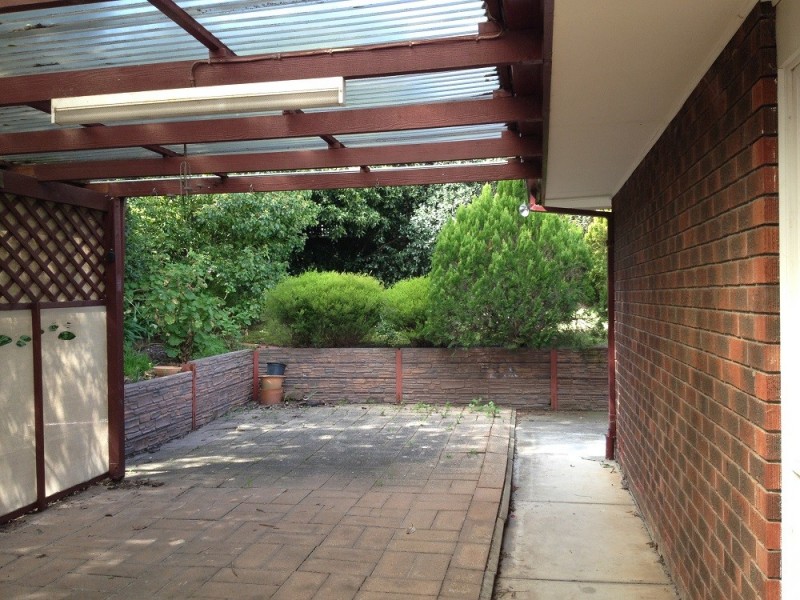 9 Holmes Court, Flagstaff Hill SA 5159