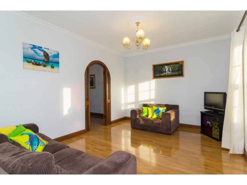 1 Shelter Court, Aberfoyle Park SA 5159