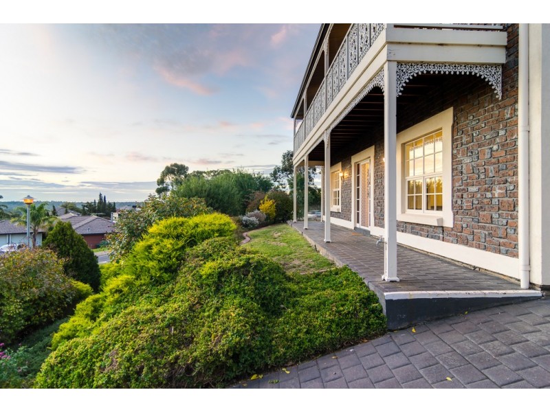 1 Shelter Court, Aberfoyle Park SA 5159