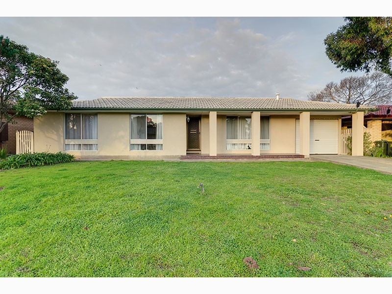 9 Glenhuntly Drive, Flagstaff Hill SA 5159