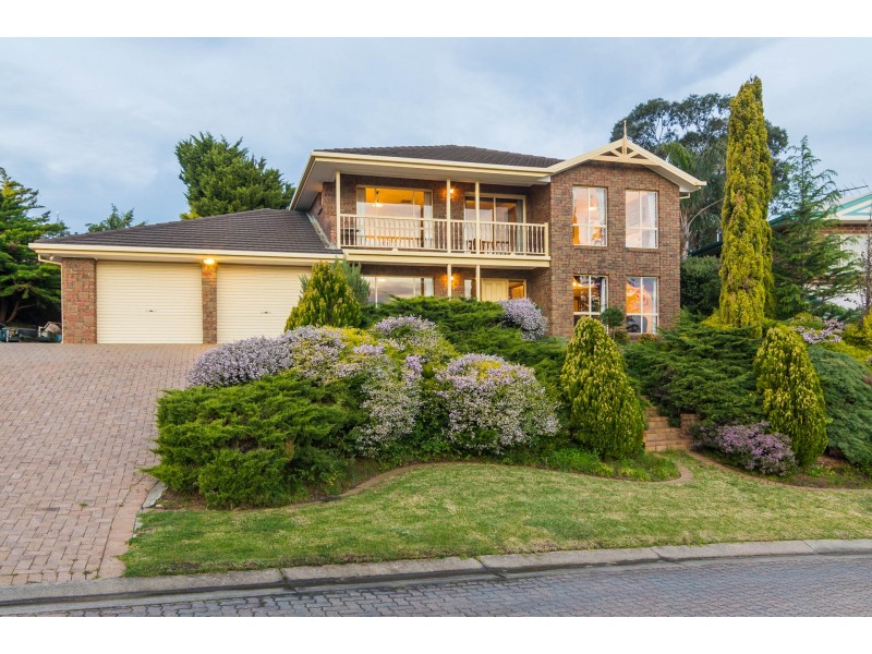 13 Highfield Drive, Aberfoyle Park SA 5159