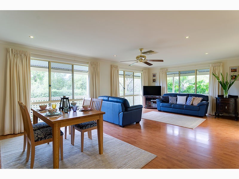 11 Glen Eyre Court, Aberfoyle Park SA 5159