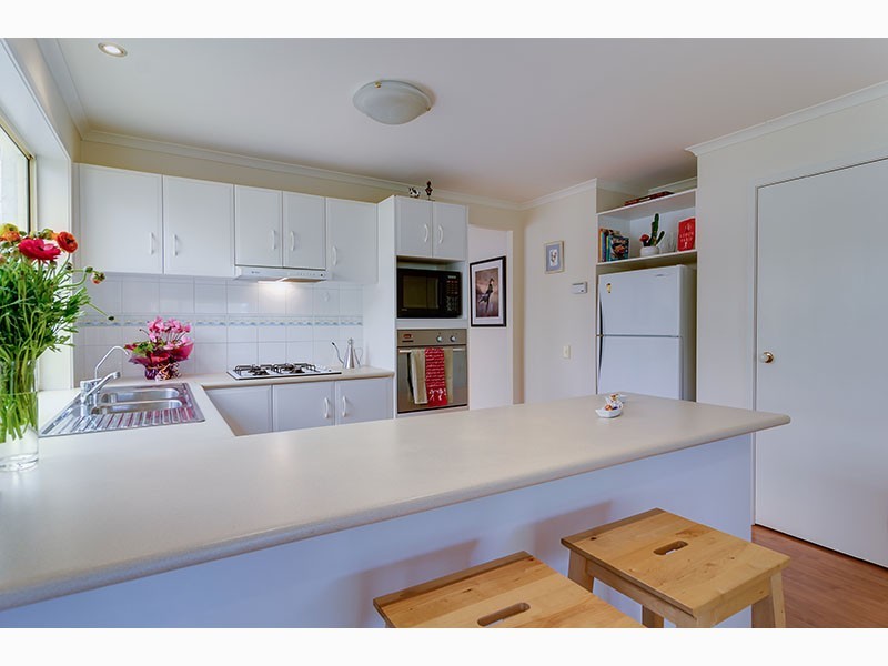 11 Glen Eyre Court, Aberfoyle Park SA 5159