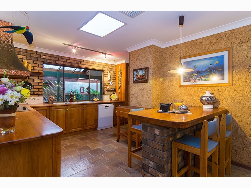 19 Paringa Parade, Old Noarlunga SA 5168