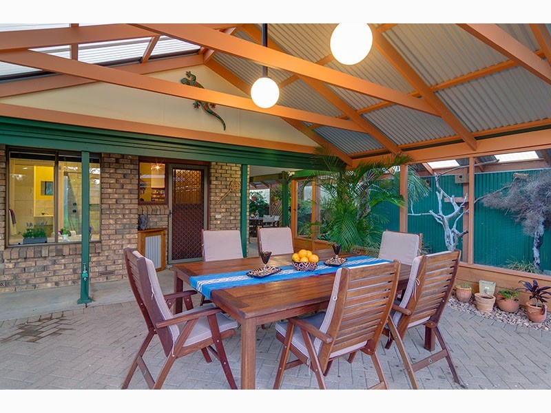 19 Paringa Parade, Old Noarlunga SA 5168