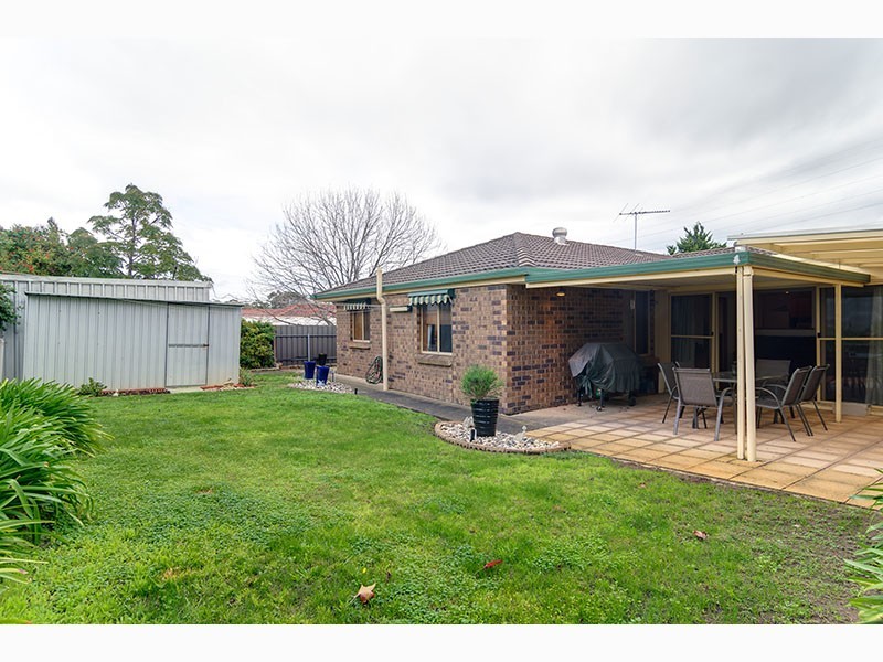 14 Abberton Street, Flagstaff Hill SA 5159