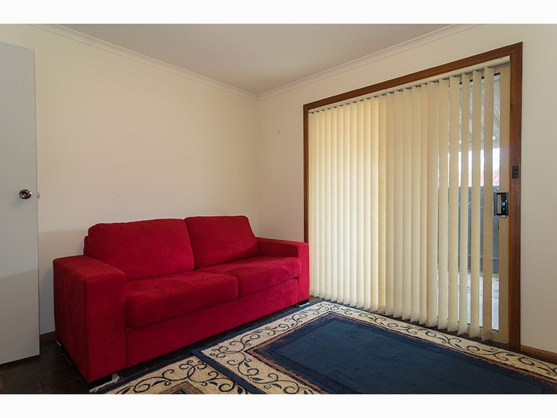 14 Abberton Street, Flagstaff Hill SA 5159