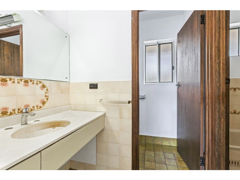 34 Vendale Drive, Flagstaff Hill SA 5159