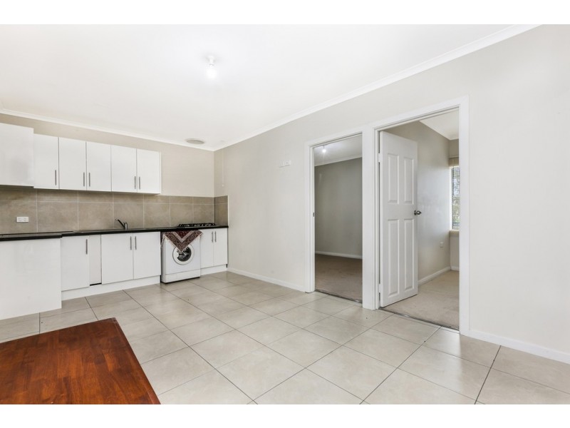 34 Vendale Drive, Flagstaff Hill SA 5159