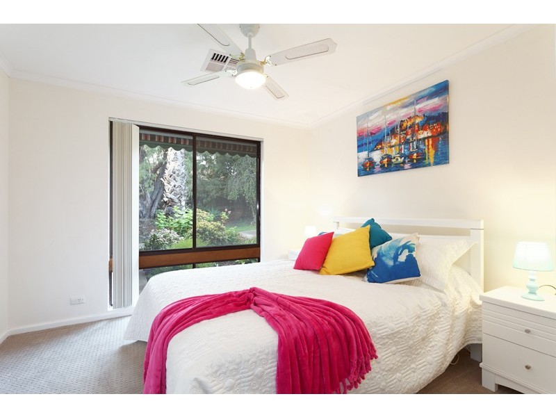 4 Fairlie Drive, Flagstaff Hill SA 5159