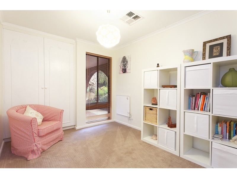 4 Fairlie Drive, Flagstaff Hill SA 5159