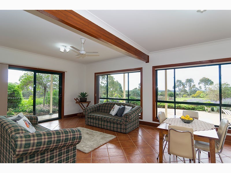 9 Clarke Court, Sellicks Beach SA 5174