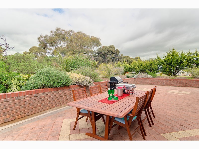 9 Clarke Court, Sellicks Beach SA 5174