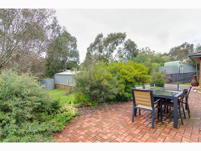 8 Harrogate Road, Harrogate SA 5244