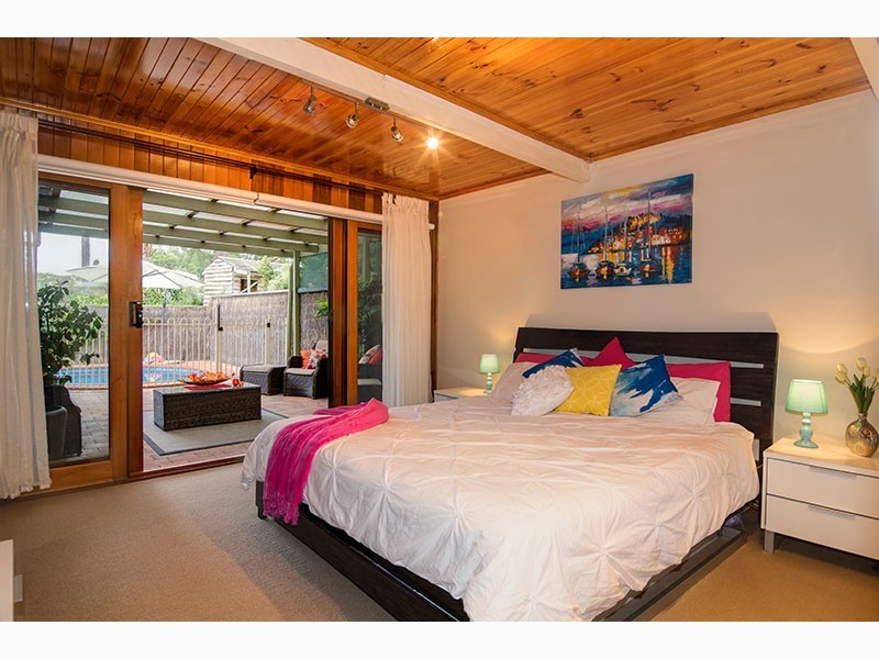 4 Dumphries Street, Flagstaff Hill SA 5159