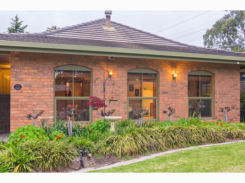 4 Dumphries Street, Flagstaff Hill SA 5159