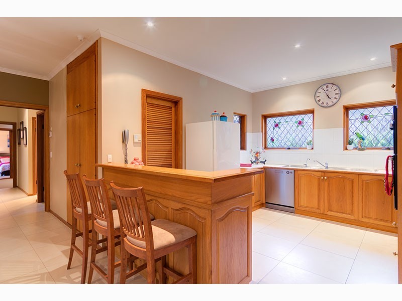 4 Dumphries Street, Flagstaff Hill SA 5159