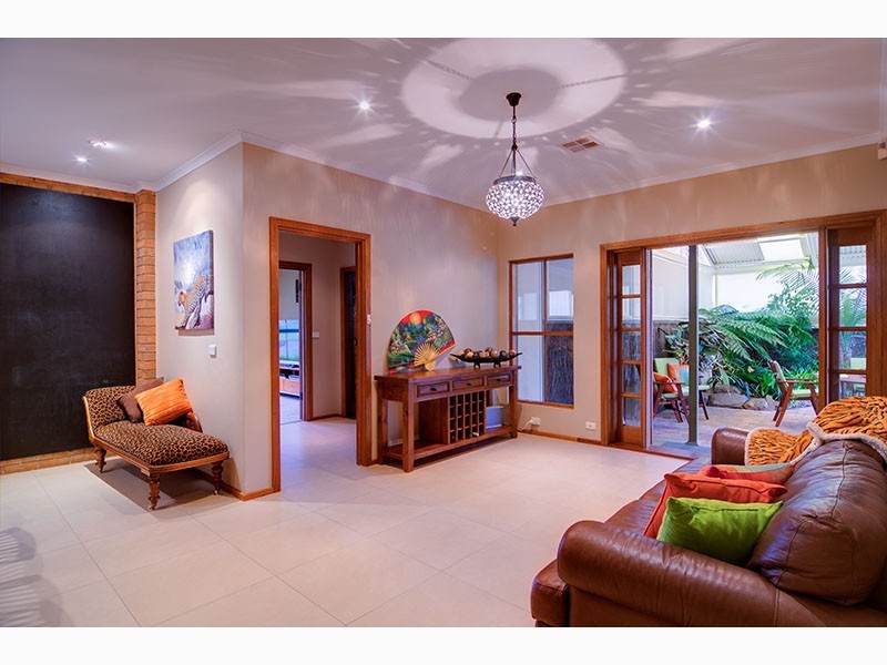 4 Dumphries Street, Flagstaff Hill SA 5159