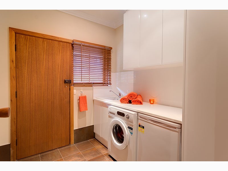 4 Dumphries Street, Flagstaff Hill SA 5159