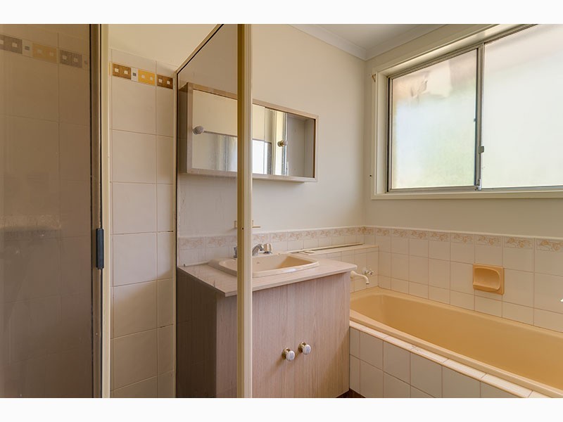 2 Alders Drive, Happy Valley SA 5159