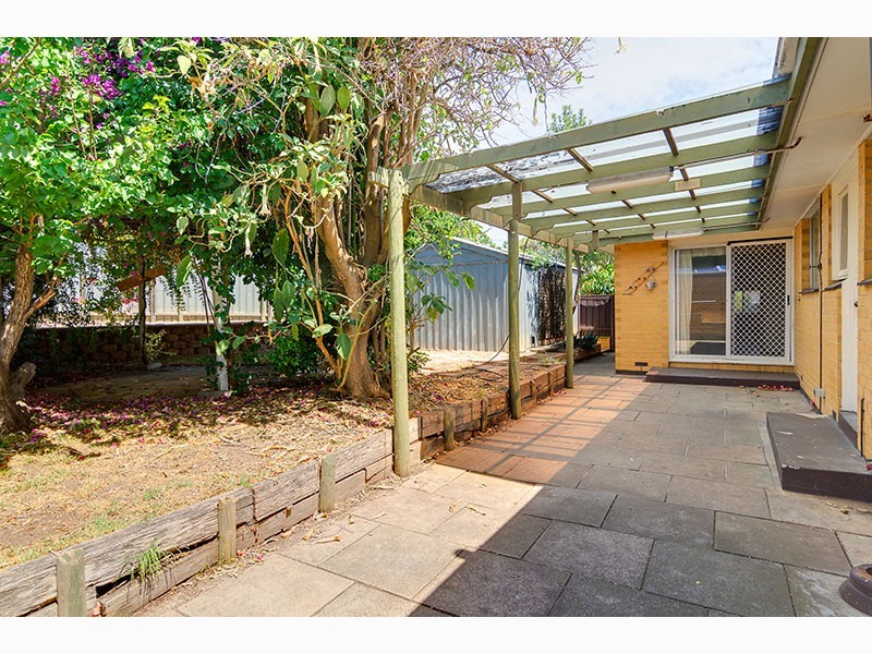 2 Alders Drive, Happy Valley SA 5159