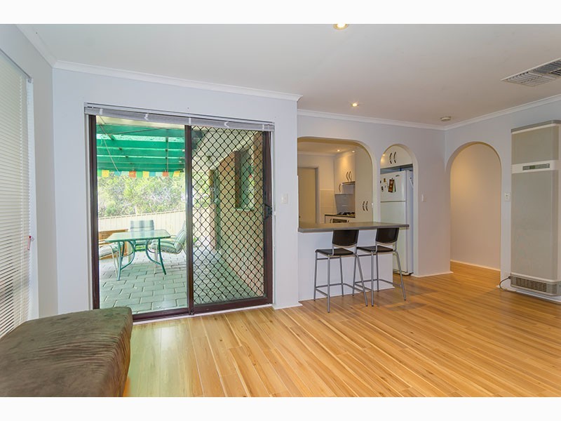 1 Bennett Close, Aberfoyle Park SA 5159