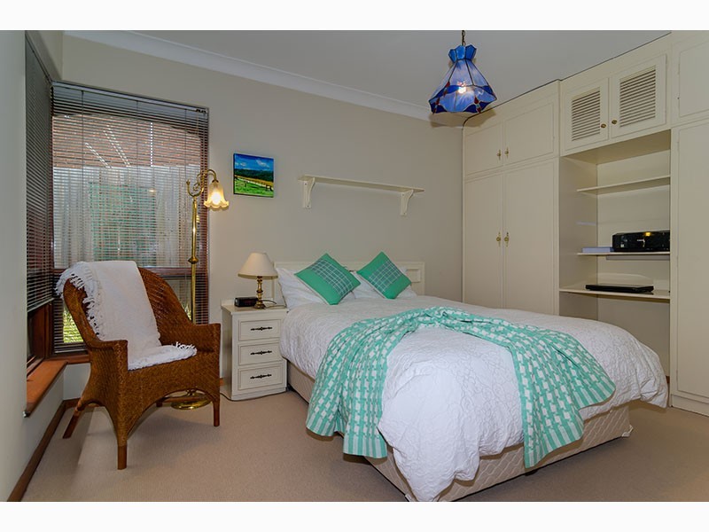 130 Broadmeadow Drive, Flagstaff Hill SA 5159