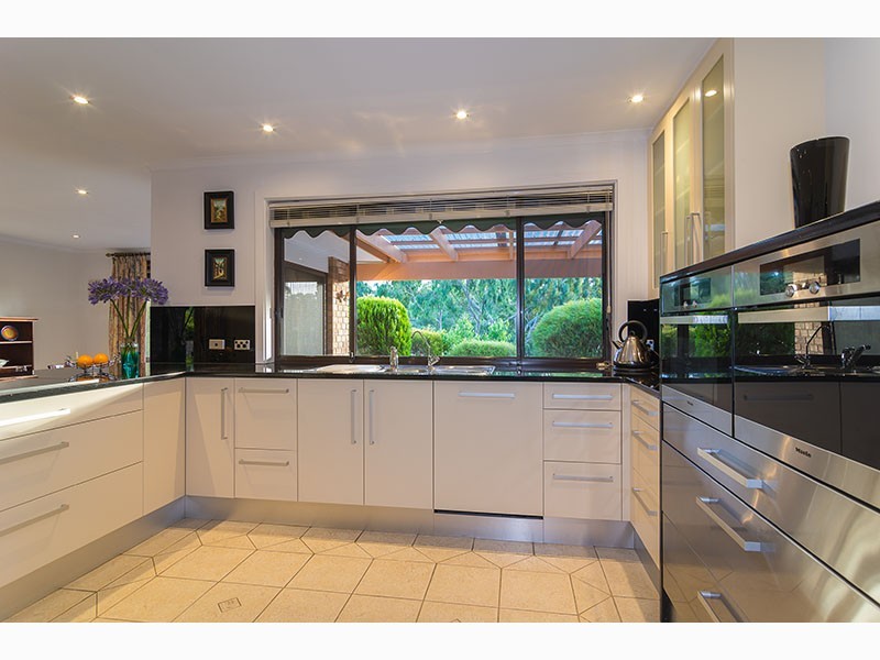 28 Glendale Avenue, Flagstaff Hill SA 5159