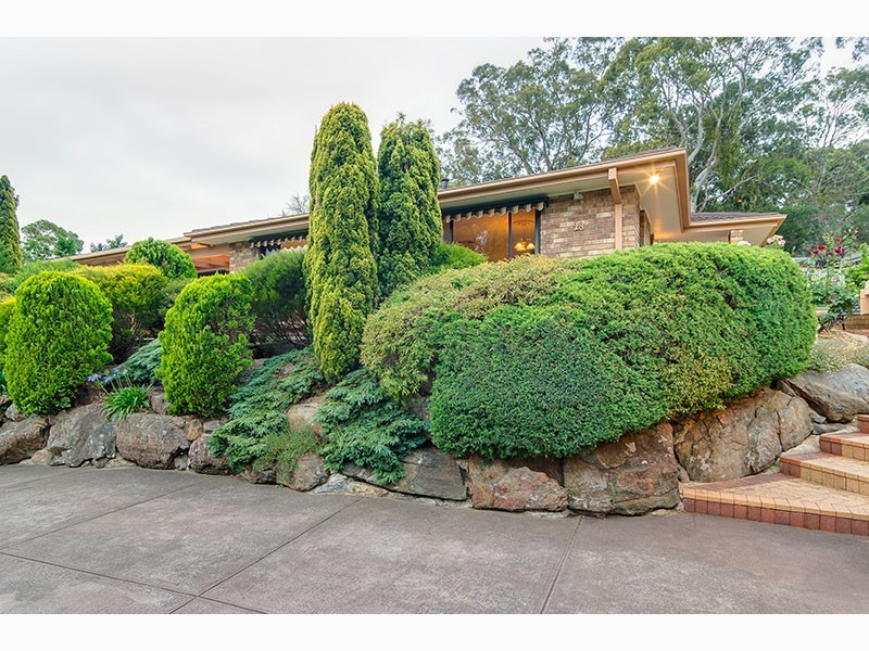 28 Glendale Avenue, Flagstaff Hill SA 5159
