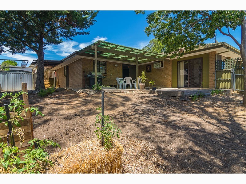 3 Bennett Close, Aberfoyle Park SA 5159