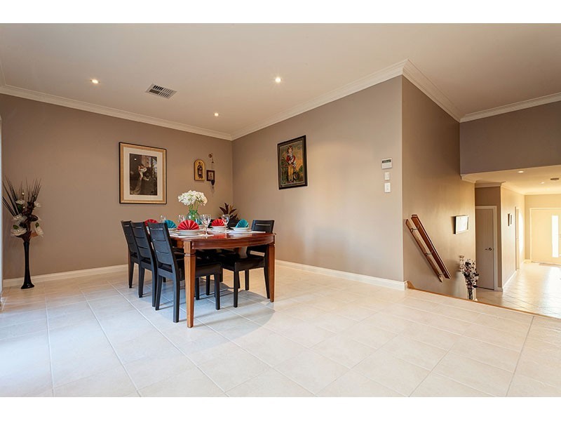 42 Coachwood Drive, Aberfoyle Park SA 5159