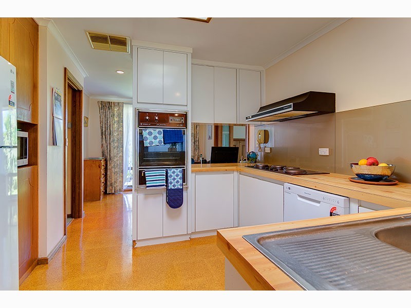 7 Burke Street, Hackham SA 5163