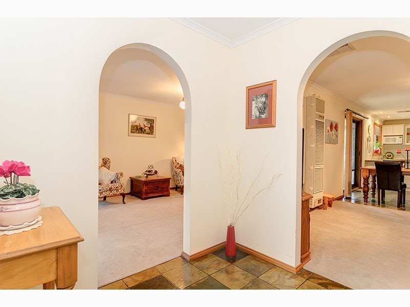 7 Bennett Close, Aberfoyle Park SA 5159