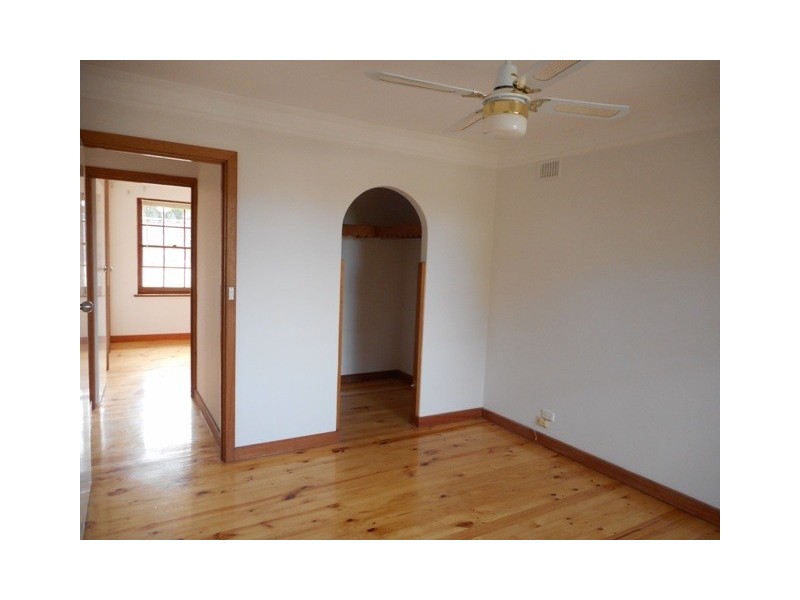 110 Black Road, Flagstaff Hill SA 5159