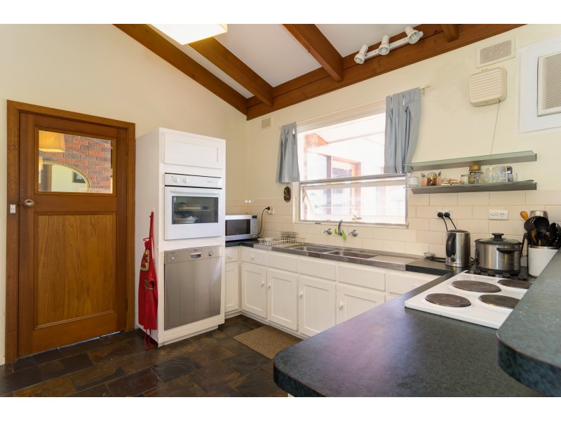 97 Ridgway Drive, Flagstaff Hill SA 5159