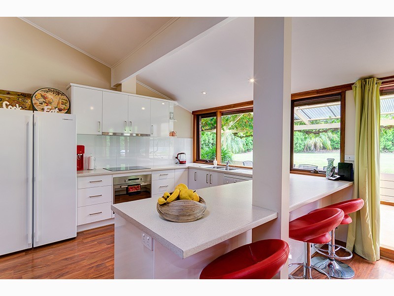 50 Horseshoe Drive, Aberfoyle Park SA 5159